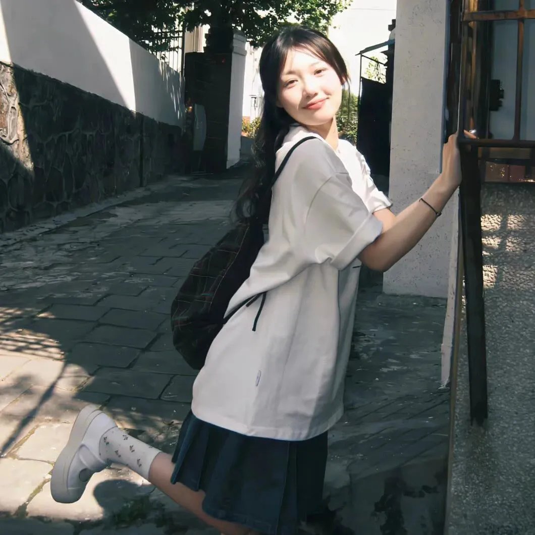 这个男人有点色